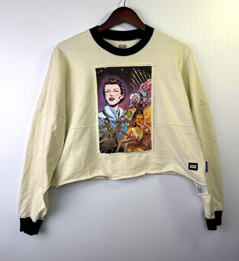 Disney Spirit Jersey Star Wars Women of the Galaxy Cropped Graphic Shirt Size Sm